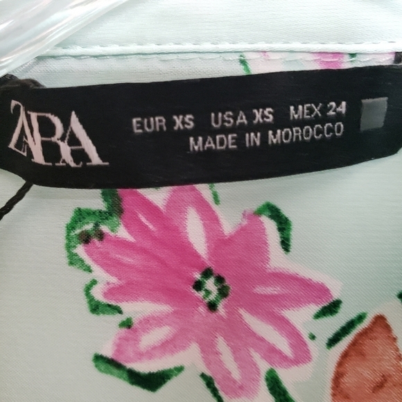 ZARA Satin Feel Oversize Floral Print Blouse Size XS - Picture 6 of 9